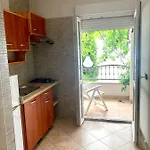 Daire Seafront Aparment Podgora (Split-Dalmatia)